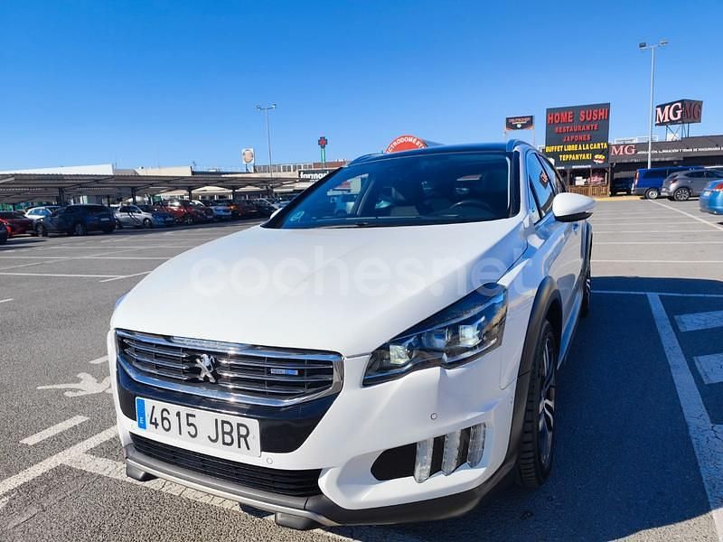 Usado Peugeot 508 RXH 180 CV (132 kW) 2014 Blanco Familiar
