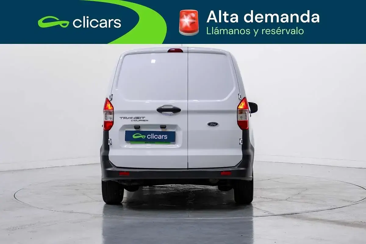 Usado Ford Transit Courier Trend 102 CV (75 kW) 2020 Blanco Van