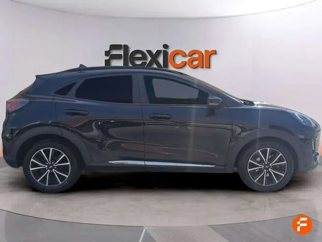 Usado Ford Puma ST-Line 125 CV (91 kW) 2022 Negro SUV