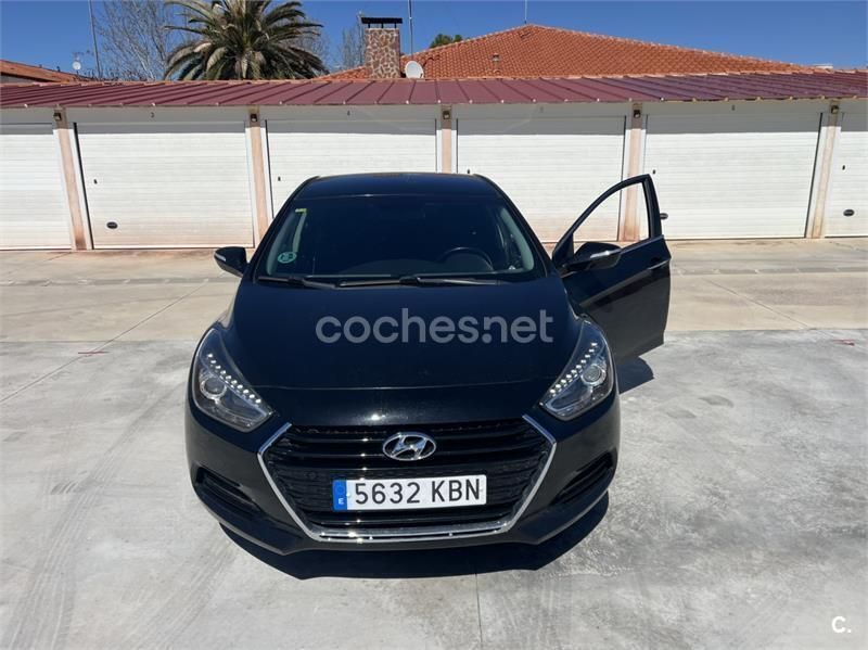 Usado 2017 Hyundai i40 Berlina | 10.500 € (Precio justo) - Imagen 1/4