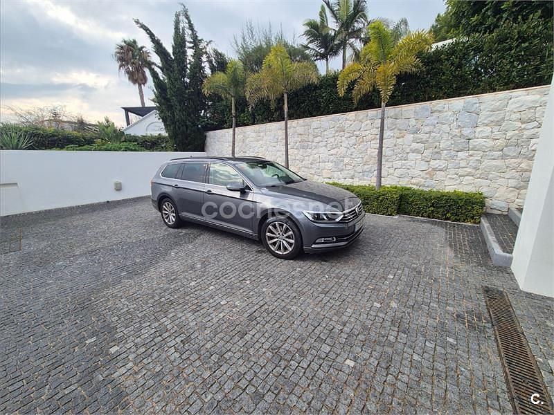 Usado VW Passat Advance 150 CV (110 kW) 2017 Gris / plata Familiar
