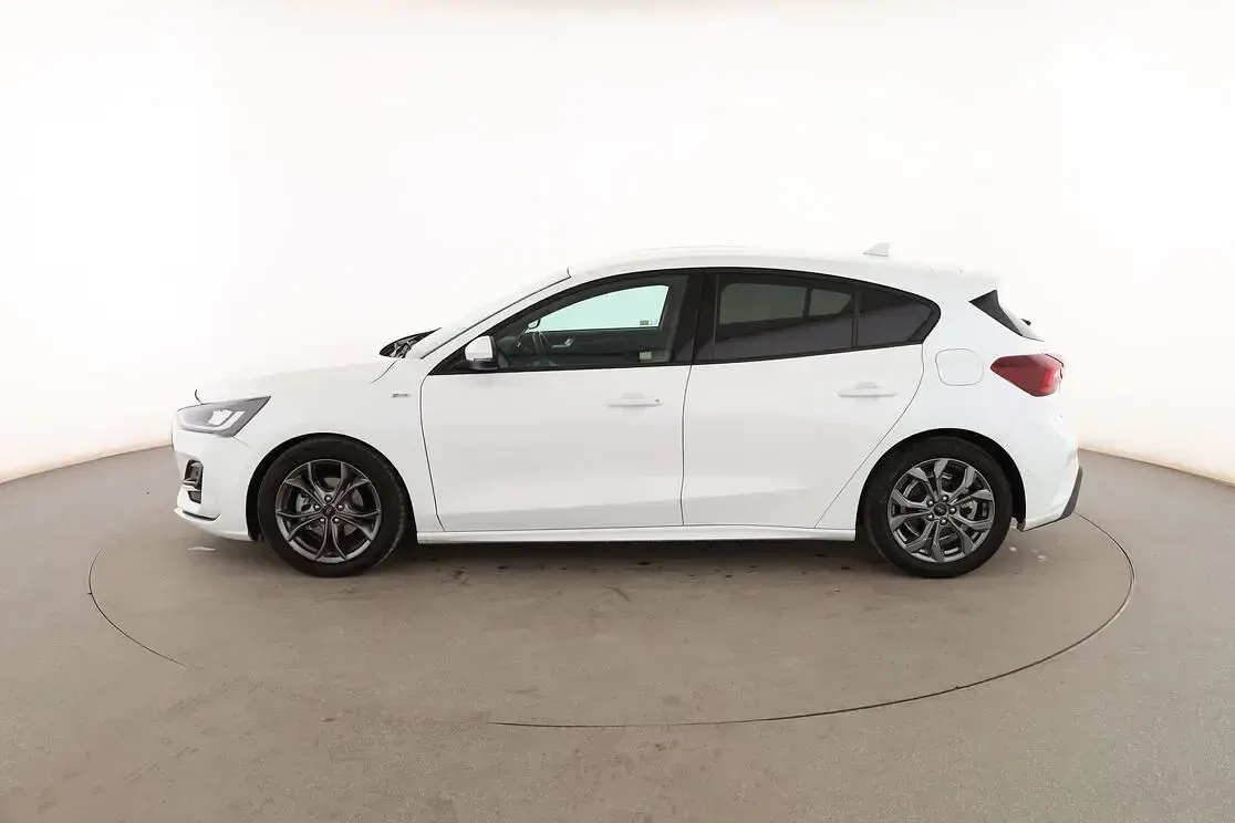 Usado Ford Focus ST-Line 155 CV (114 kW) 2024 Blanco Berlina