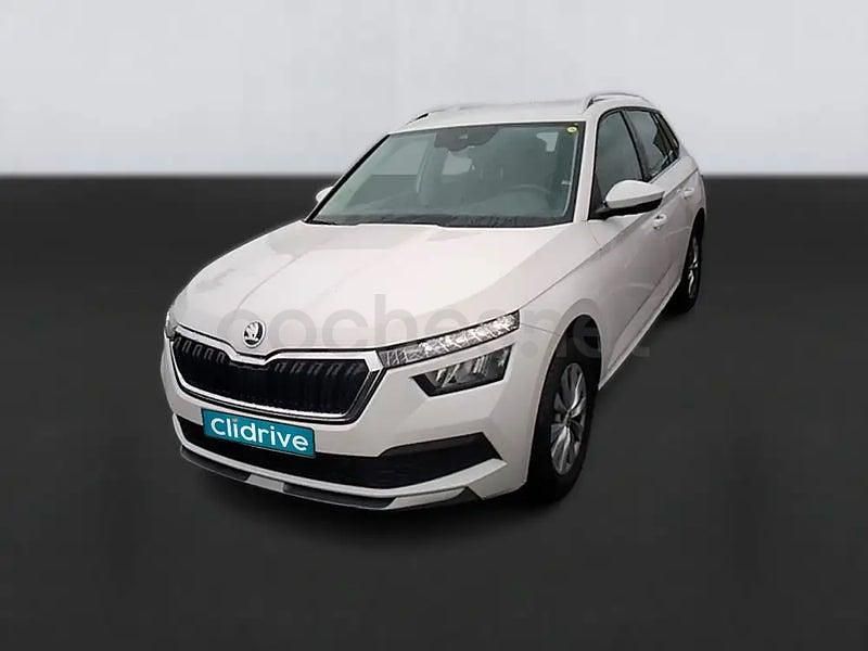 Usado Skoda Kamiq Ambition 110 CV (80 kW) 2022 Blanco SUV