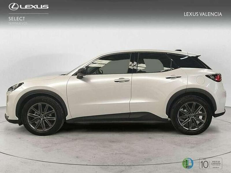Usado Lexus LBX 136 CV (100 kW) 2024 Blanco SUV
