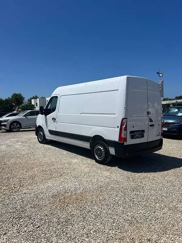 Usado Renault Master R.S. 130 CV (95 kW) 2019 Blanco Van