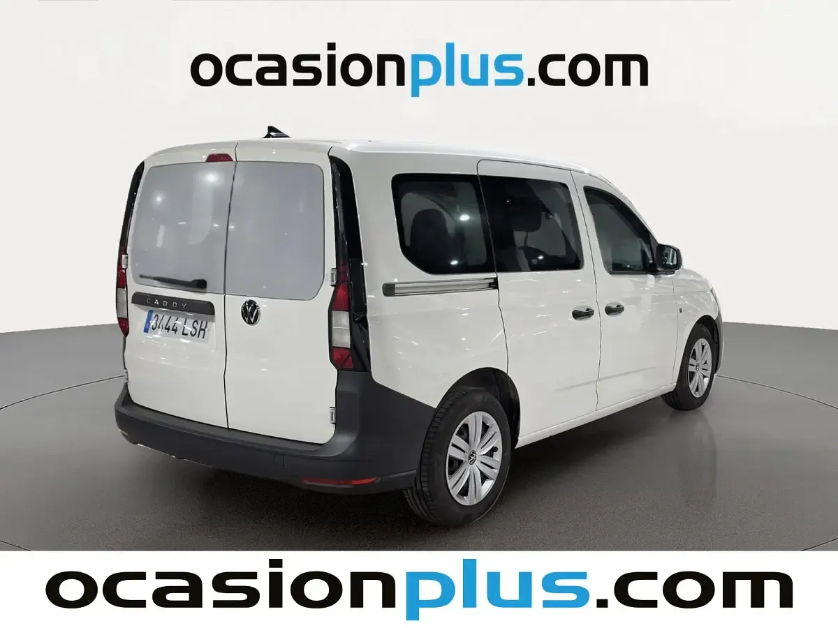 Usado VW Caddy 102 CV (75 kW) 2021 Blanco Monovolumen