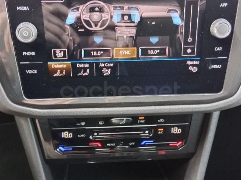 Usado VW Tiguan 122 CV (89 kW) 2021 Gris / plata SUV