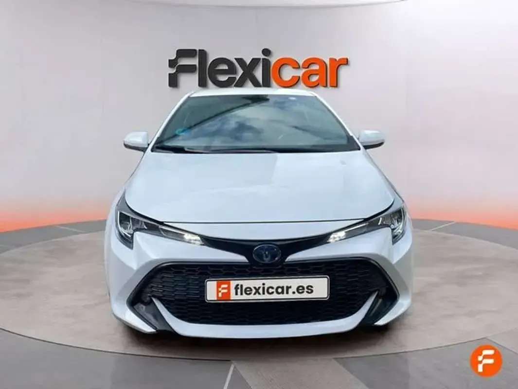 Usado Toyota Corolla Active 140 CV (102 kW) 2023 Blanco Utilitario