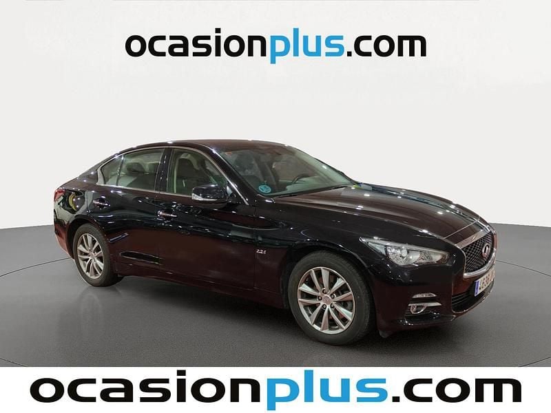 Usado Infiniti Q50 170 CV (125 kW) 2016 Negro Berlina