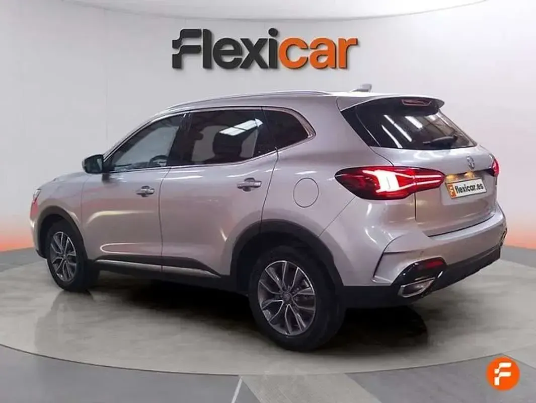 Usado MG HS Comfort 162 CV (119 kW) 2024 Gris SUV