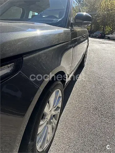 Usado Land Rover Range Rover Vogue 258 CV (189 kW) 2014 Marrón SUV
