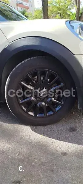 Usado Mini Cooper D 116 CV (85 kW) 2017 Beige Utilitario