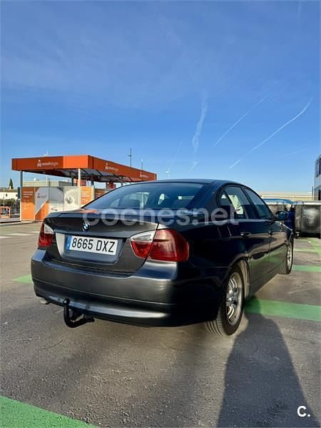 Usado BMW 320 163 CV (119 kW) 2006 Gris / plata Berlina