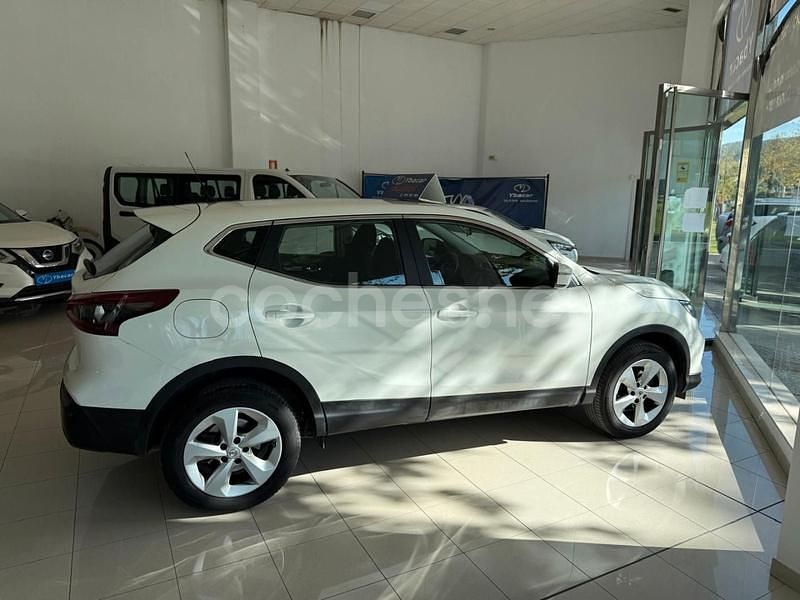 Usado Nissan Qashqai Acenta 115 CV (84 kW) 2020 Blanco SUV