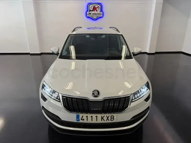 Usado Skoda Karoq Ambition 115 CV (84 kW) 2019 Blanco SUV