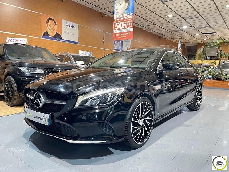 Negro Usado 2017 Mercedes CLA200 Business Berlina | 20.990 € (Precio justo) - Imagen 1/4