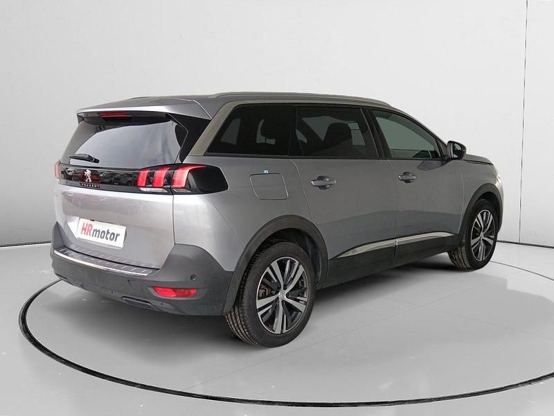 Usado Peugeot 5008 Allure 131 CV (96 kW) 2021 Negro Monovolumen