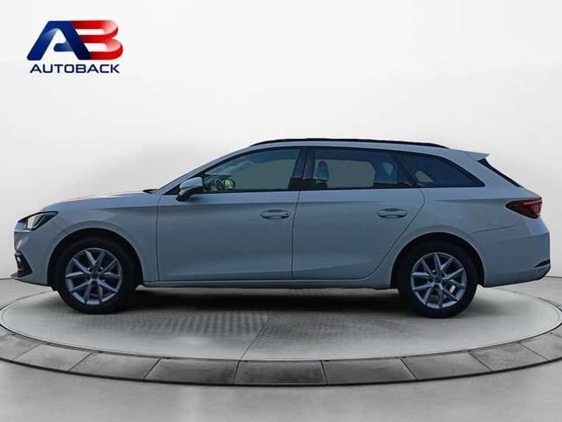 Usado Seat Leon ST Style 116 CV (85 kW) 2021 Blanco Familiar