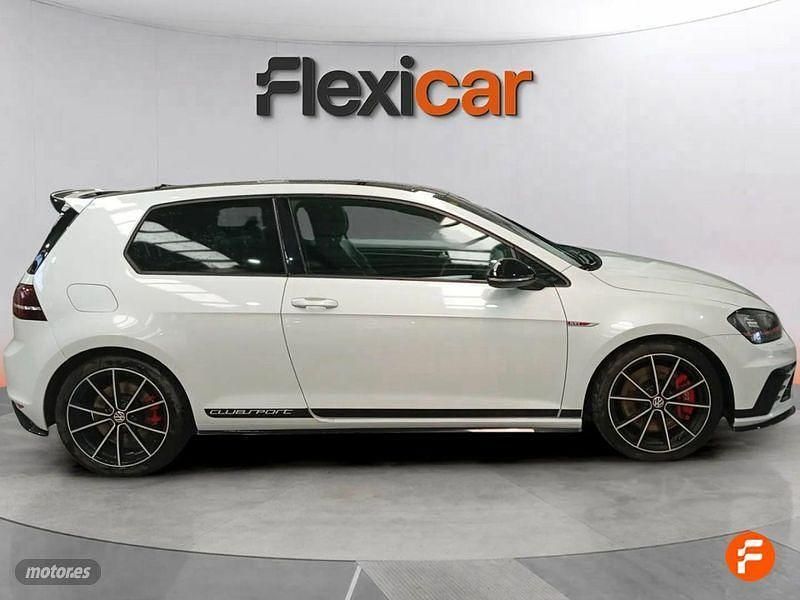 Usado VW Golf VII GTI Clubsport 265 CV (194 kW) 2016 Blanco Berlina