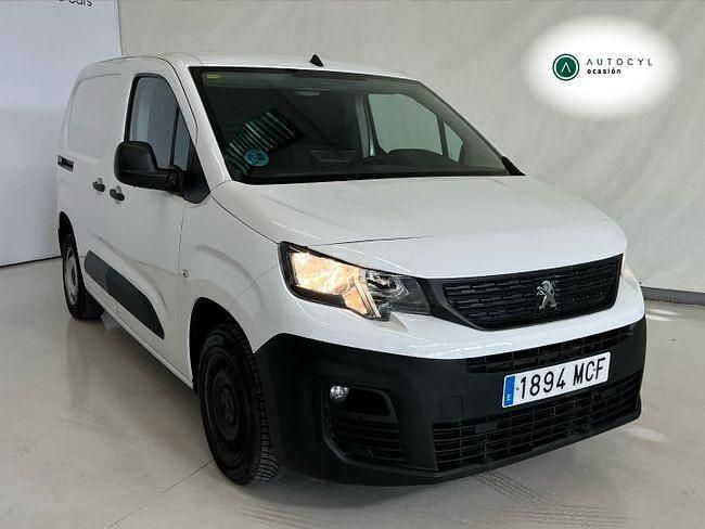Usado Peugeot Partner 102 CV (75 kW) 2022 Blanco Monovolumen