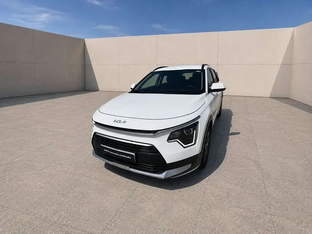 Usado Kia Niro 129 CV (94 kW) 2025 Blanco SUV