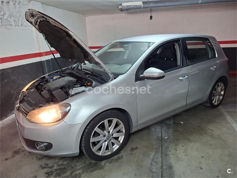 Usado VW Golf VII Sport 105 CV (77 kW) 2012 Gris / plata Berlina