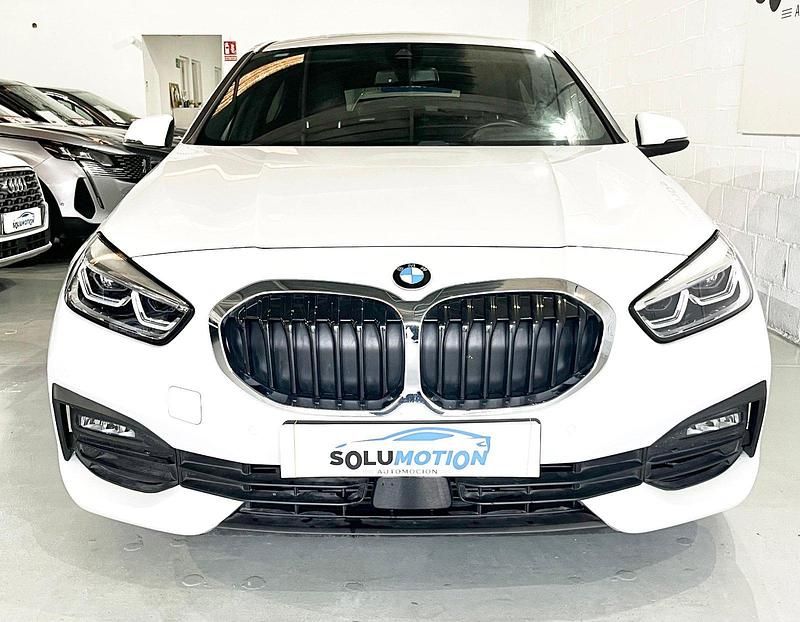 Usado BMW 118 140 CV (102 kW) 2020 Blanco Utilitario