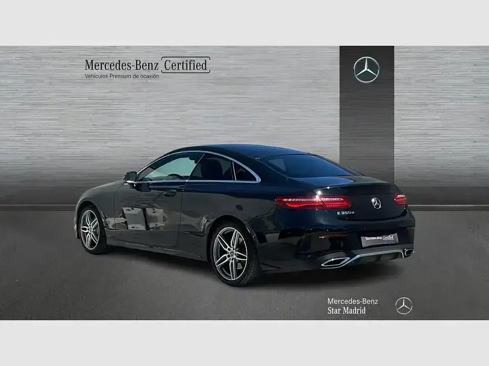 Usado Mercedes E350 AMG line 286 CV (210 kW) 2020 Negro Coupe