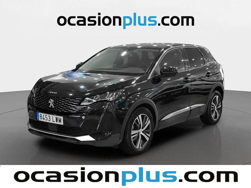 Usado Peugeot 3008 Allure 131 CV (96 kW) 2022 Negro SUV
