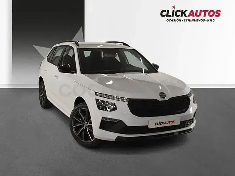 Usado Skoda Kamiq Sport 150 CV (110 kW) 2025 Blanco SUV