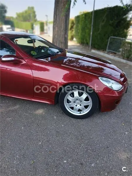 Usado Mercedes SLK200 163 CV (119 kW) 2005 Granate Descapotable