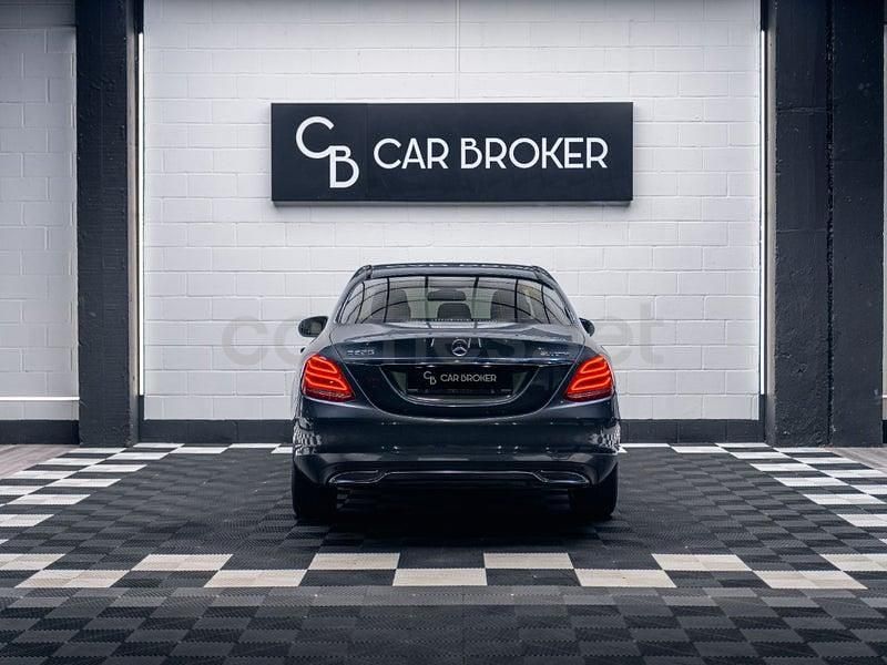 Usado Mercedes C220 Exclusive 170 HP (125 kW) 2015 Cinzento Sedan