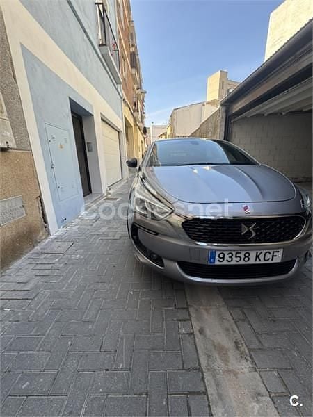 Usado DS Automobiles DS5 Style 181 CV (133 kW) 2017 Gris / plata Utilitario