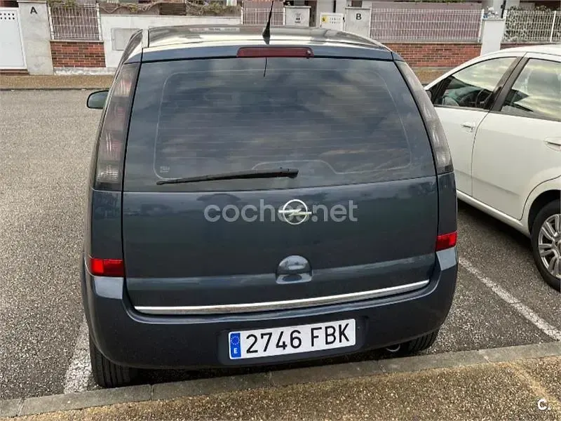 Usado Opel Meriva Enjoy 100 CV (73 kW) 2006 Azul Monovolumen