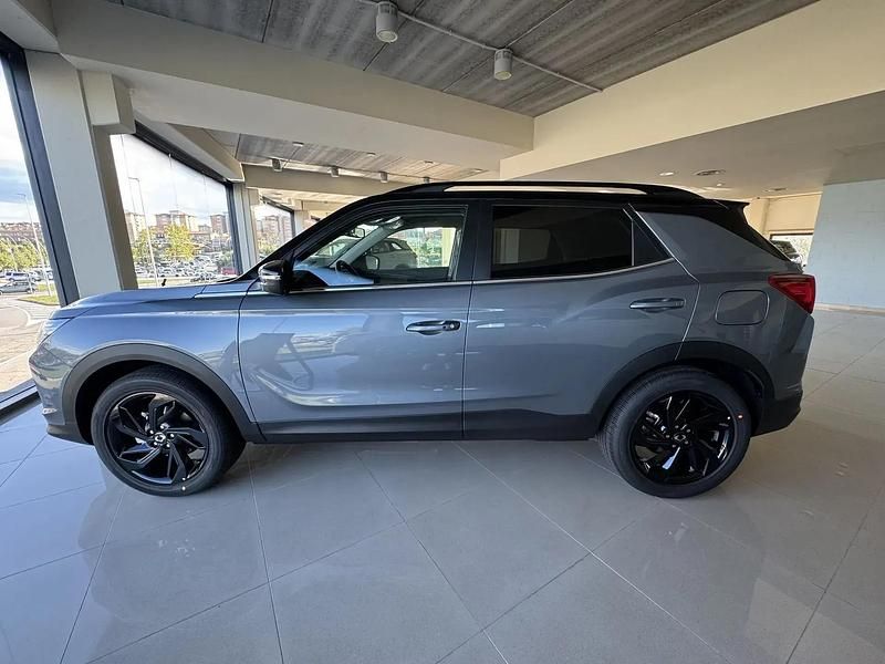 Usado KGM Korando Limited 149 CV (109 kW) 2024 Gris SUV