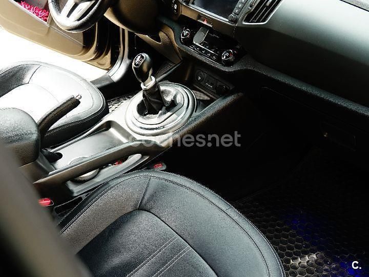 Usado Kia Sportage 136 CV (100 kW) 2014 Negro SUV