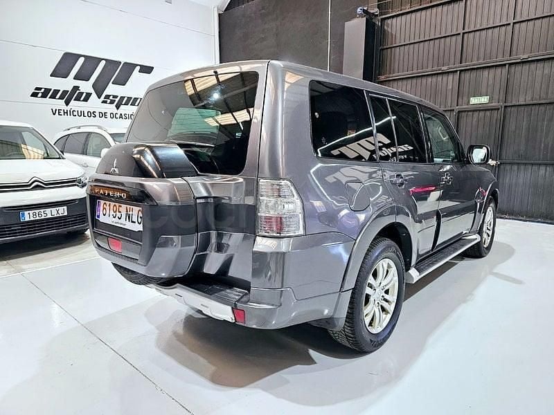 Usado Mitsubishi Montero 190 CV (139 kW) 2015 Marrón SUV