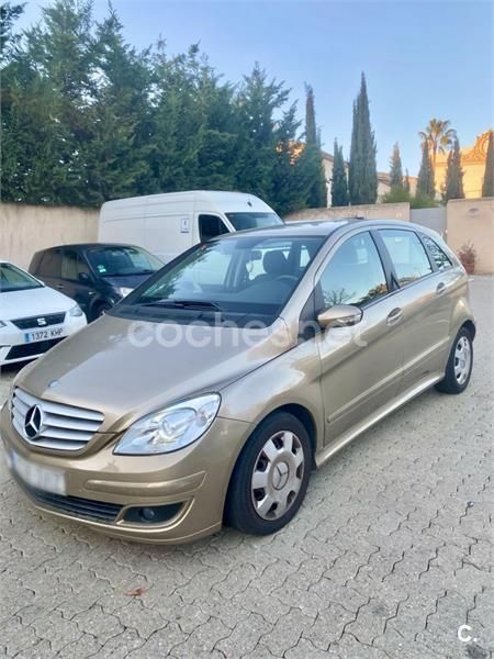 Beige Usado 2006 Mercedes B200 Monovolumen | 4400 € (Precio justo) - Imagen 1/4
