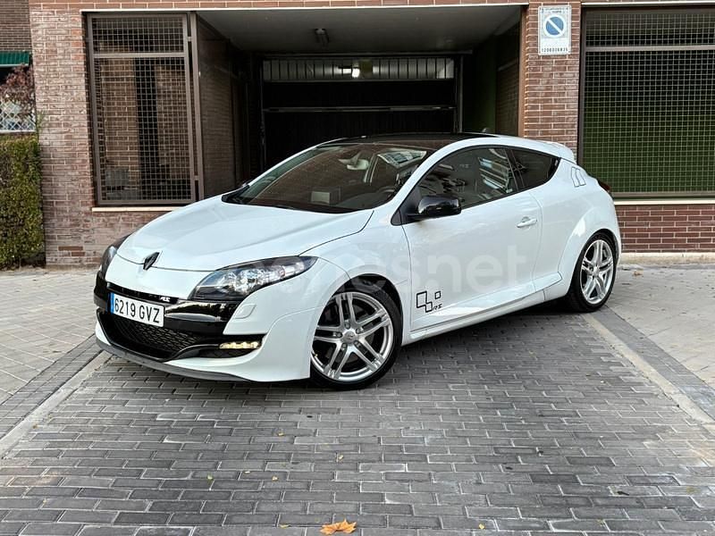 Usado Renault Mégane 250 CV (183 kW) 2010 Blanco Berlina