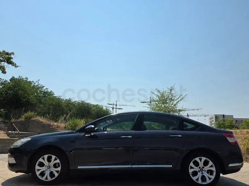 Usado Citroën C5 Exclusive 138 CV (101 kW) 2009 Gris / plata Berlina