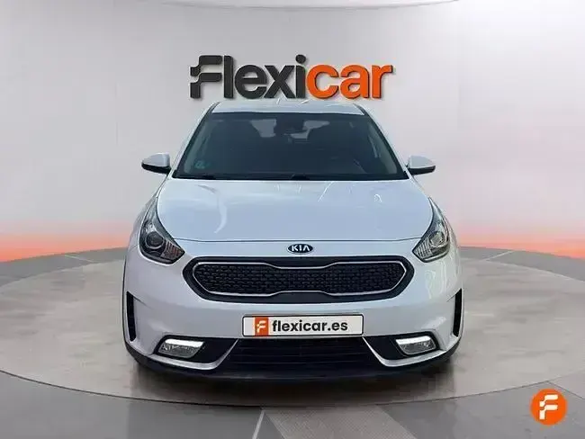 Usado Kia Niro 105 CV (77 kW) 2018 Blanco SUV