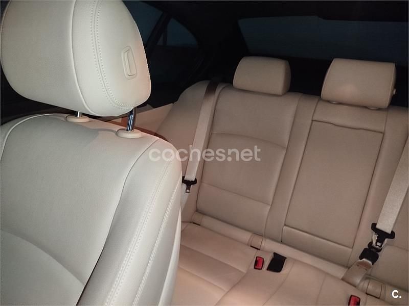 Gris / plata Usado 2017 BMW 520 Berlina | 25.000 € (Buen precio) - Imagen 1/4