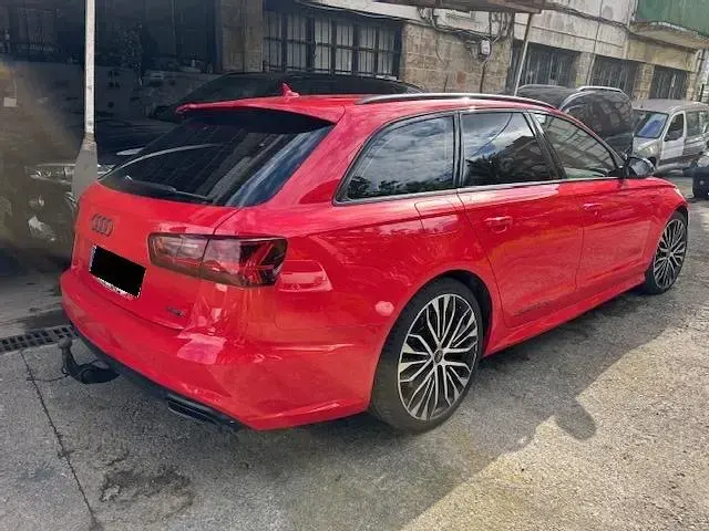 Usado Audi A6 Competition 326 CV (239 kW) 2016 Rojo Familiar