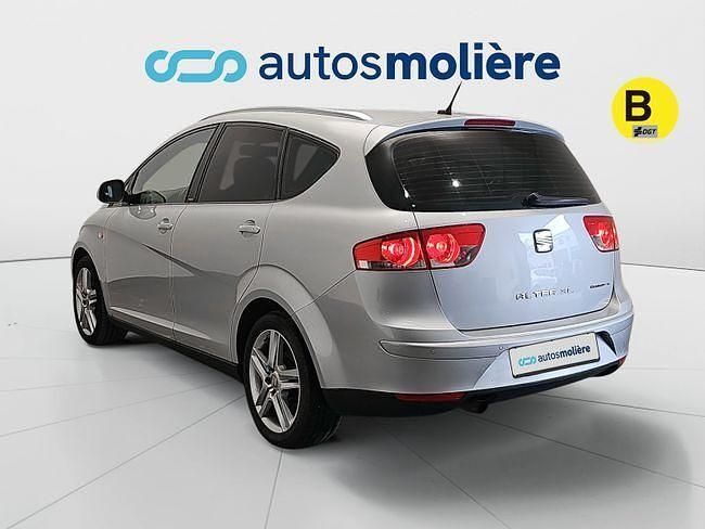 Usado Seat Altea Ecomotive 105 CV (77 kW) 2014 Gris Monovolumen