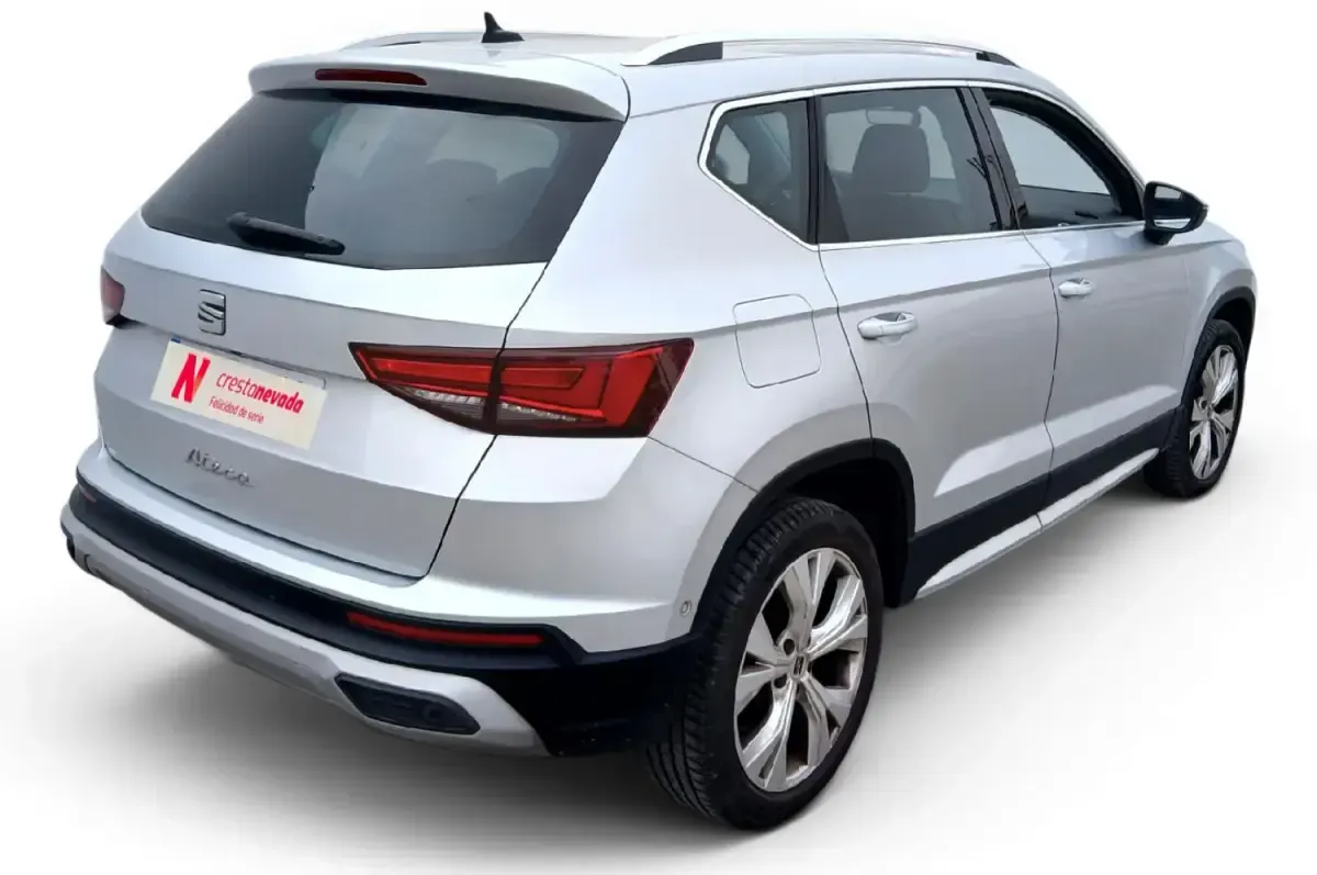 Usado Seat Ateca Xperience 150 CV (110 kW) 2022 Gris SUV