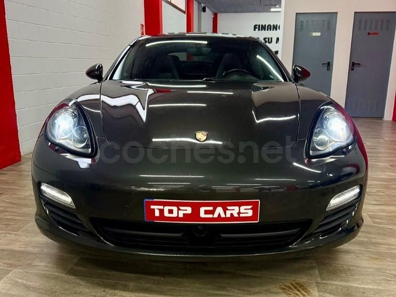 Usado Porsche Panamera 250 CV (183 kW) 2012 Negro Utilitario