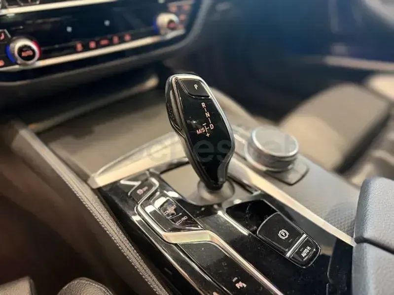 Usado BMW 520 Comfort Edition 190 CV (139 kW) 2022 Blanco Familiar