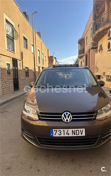 Usado VW Sharan Edition 140 CV (102 kW) 2011 Beige Monovolumen