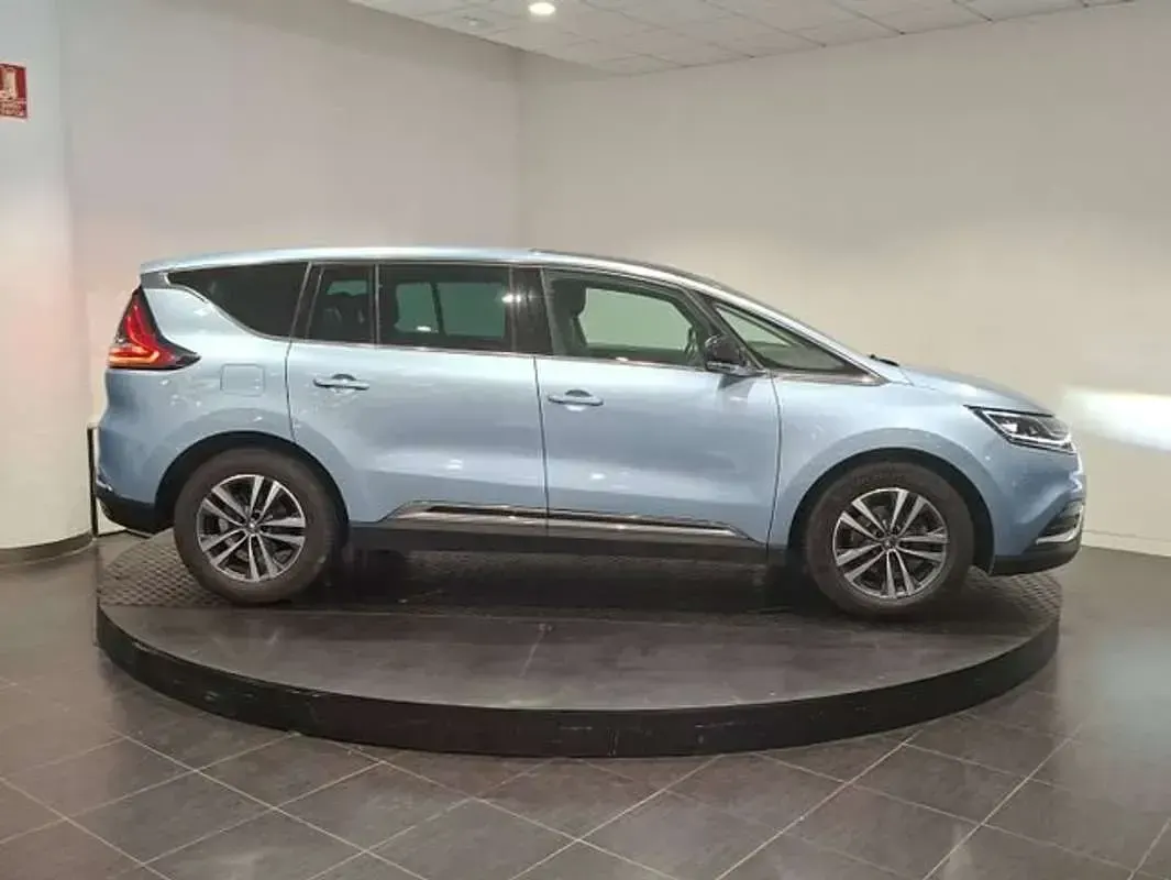 Usado Renault Espace Zen 160 CV (117 kW) 2018 Azul Monovolumen