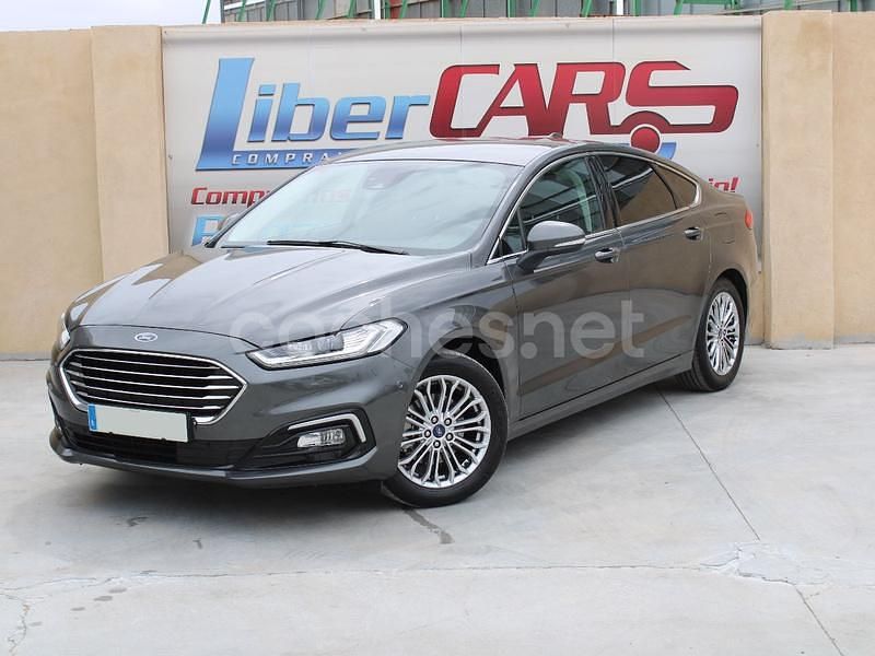 Gris / plata Usado 2021 Ford Mondeo Titanium Berlina | 18.990 € (Precio justo) - Imagen 1/4